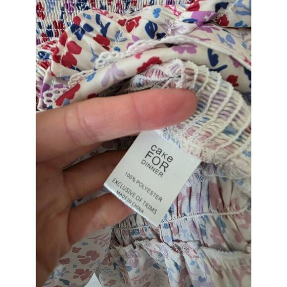 Cake for dinner Floral Mini Smocked Dress L - Picture 9 of 11